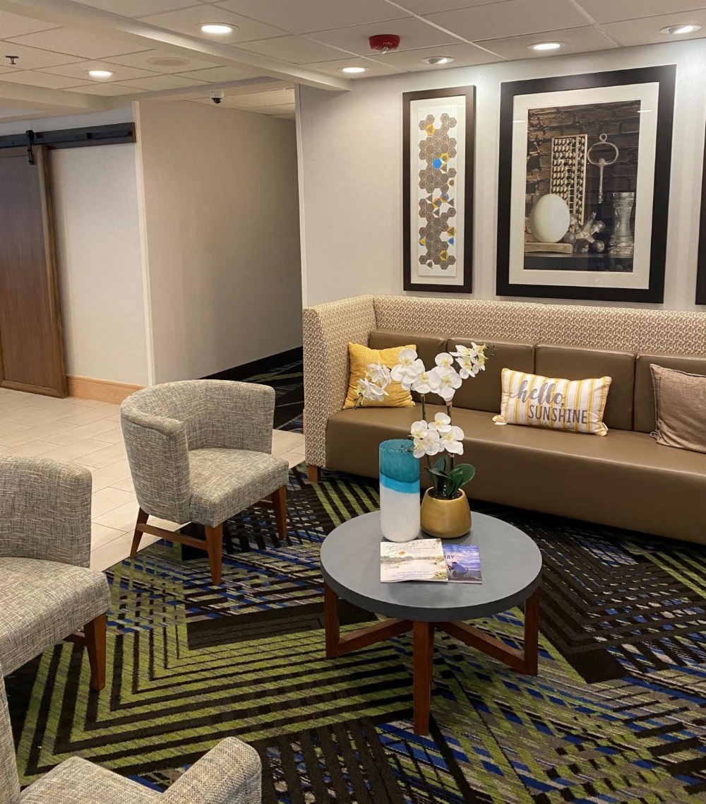 Holiday Inn Express Hotel & Suites Columbia I-26 @ Harbison Blvd
